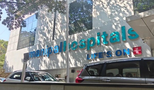 Exterior building view of Manipal Hospitals located in the Godrej Bannerghatta vicinity