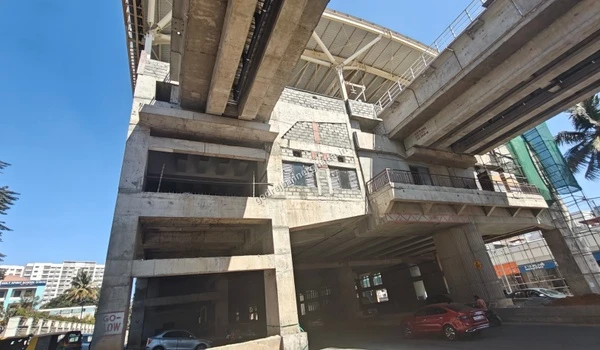 Structural view of the rapid transit station ensuring easy access to the city center